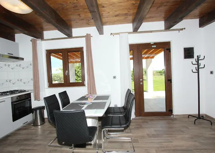 House Cuvi Vakantiehuis