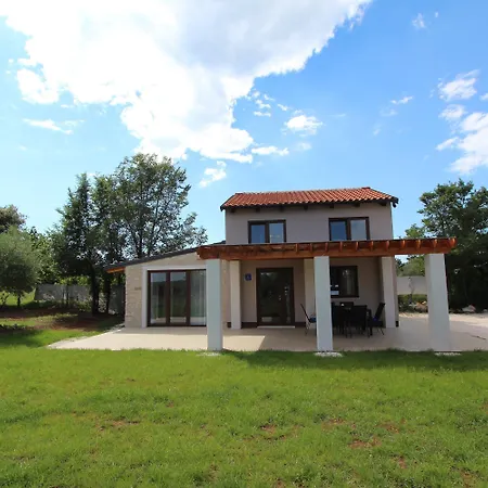 Tatil Evi House Cuvi