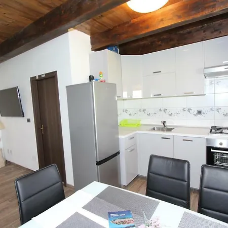 House Cuvi Holiday home *