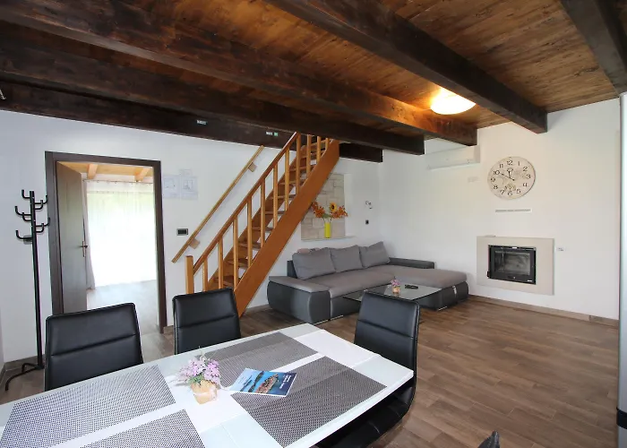 Casa vacanze House Cuvi