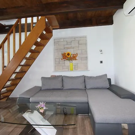 House Cuvi Casa de Férias Rovinj